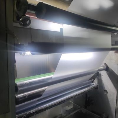 Jangkauan Ketebalan 0.12-0.76mm PVC Core Sheet Offset Printing pada Plastik untuk Seluruh Seri Produksi Printer Offset