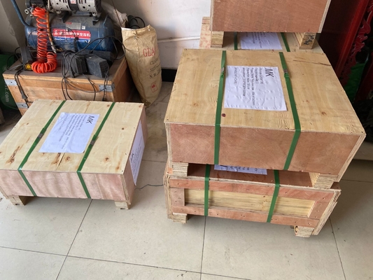 Kekerasan Permukaan HRC19 Pelat Baja Laminasi Stainless Steel 430BA Untuk Laminasi Kartu Plastik