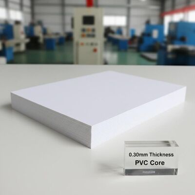 0.30mm Ketebalan Offset Printable PVC Core Sheet untuk Produksi Kartu Bank