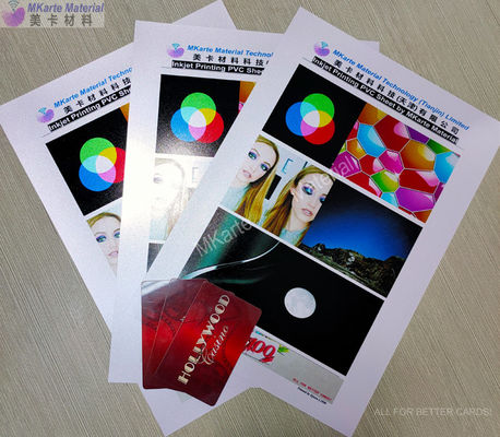 Kustom Plastik Inkjet Cetak PVC Lembar Cocok Untuk Printer Inkjet Seri Utuh