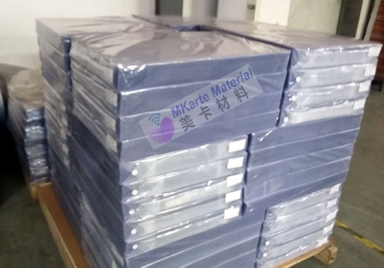 Ukuran Gulungan Disesuaikan PVC Coated Overlay Perubahan Warna Laminasi Kecil