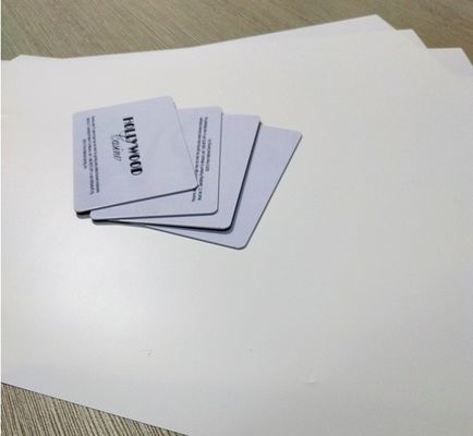 Lembar Polycarbonate Compact Komposit Putih Untuk Produksi Tubuh Kartu PC Akhir Tinggi