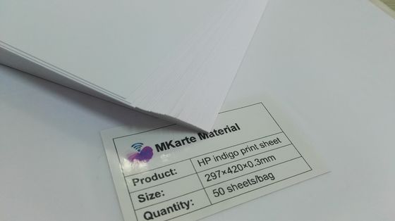 0.32mm A4 Ukuran Digital Printing Pvc Sheets Hp Indigo Satu Sisi Untuk Kartu Plastik