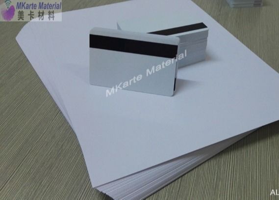 MGI Digital Cetak Putih Pvc Sheet 0.15mm-0.40mm Dengan Kekuatan Kencing Yang Kuat